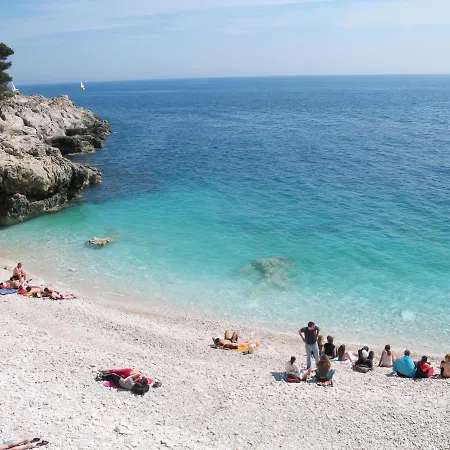 With Parking Space Banjole, - 7036 Apartmán